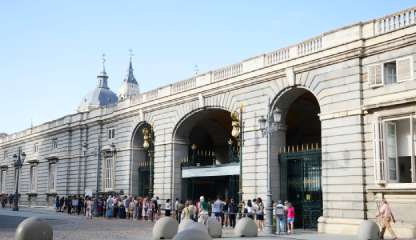 Tour palacio Real Madrid y Catedral Almudena skip the line tickets - Entradas Palacio Real